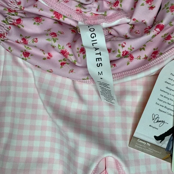 Blogilates Women’s Ruched Waist Leggings - Pink Gingham Size Medium NWT - Picture 9 of 10